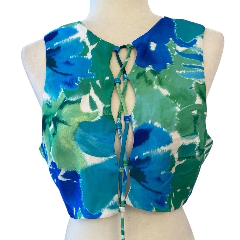 Runway The Label RWNY NWT Cropped Top Blouse